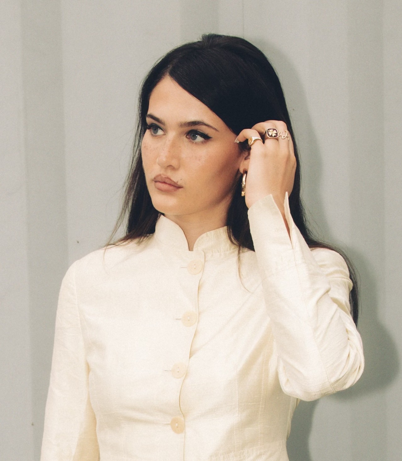 Sienna Spiro — Singer-songwriter Sienna Spiro